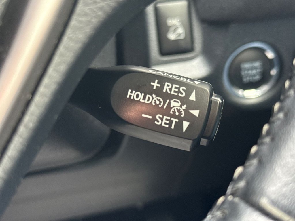 Used Toyota RAV4 2017 for sale - 77667695: Photo 22