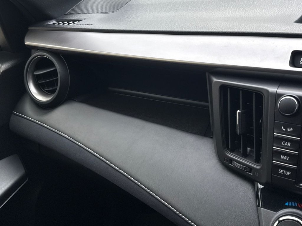 Used Toyota RAV4 2017 for sale - 77667695: Photo 23