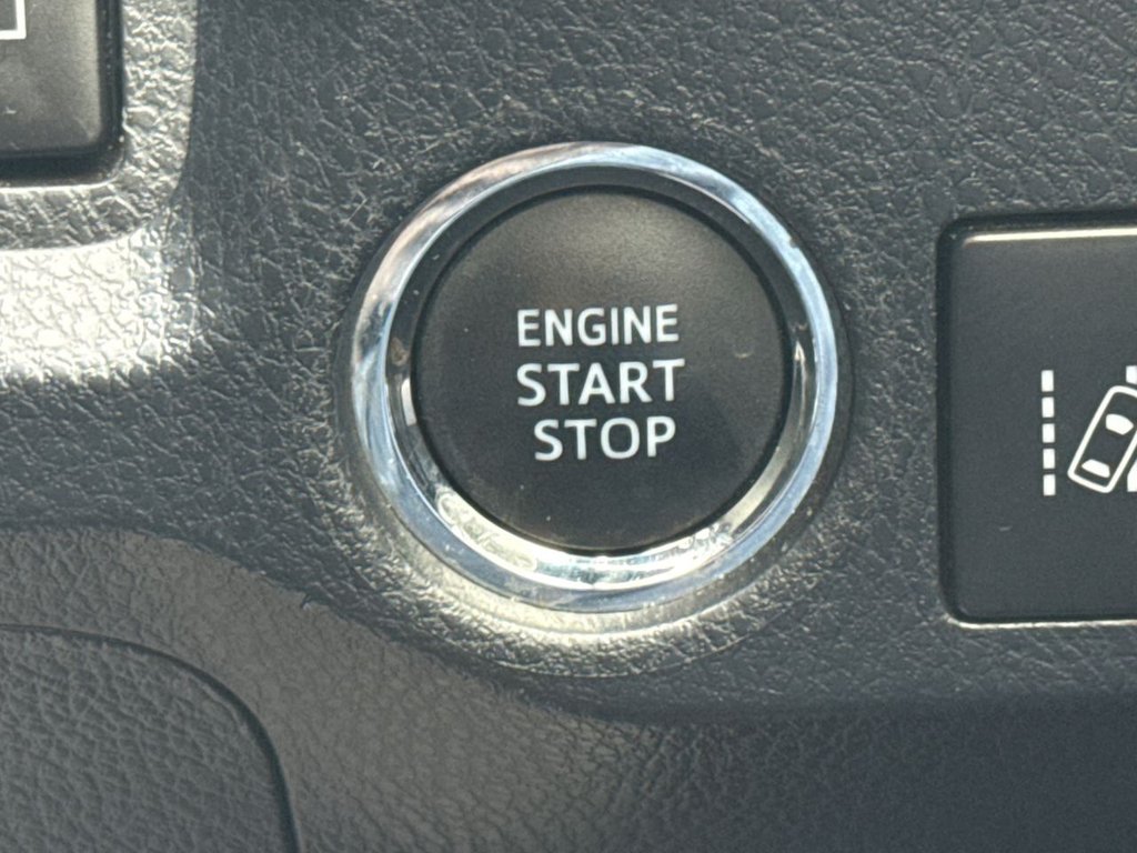 Used Toyota RAV4 2017 for sale - 77667695: Photo 24