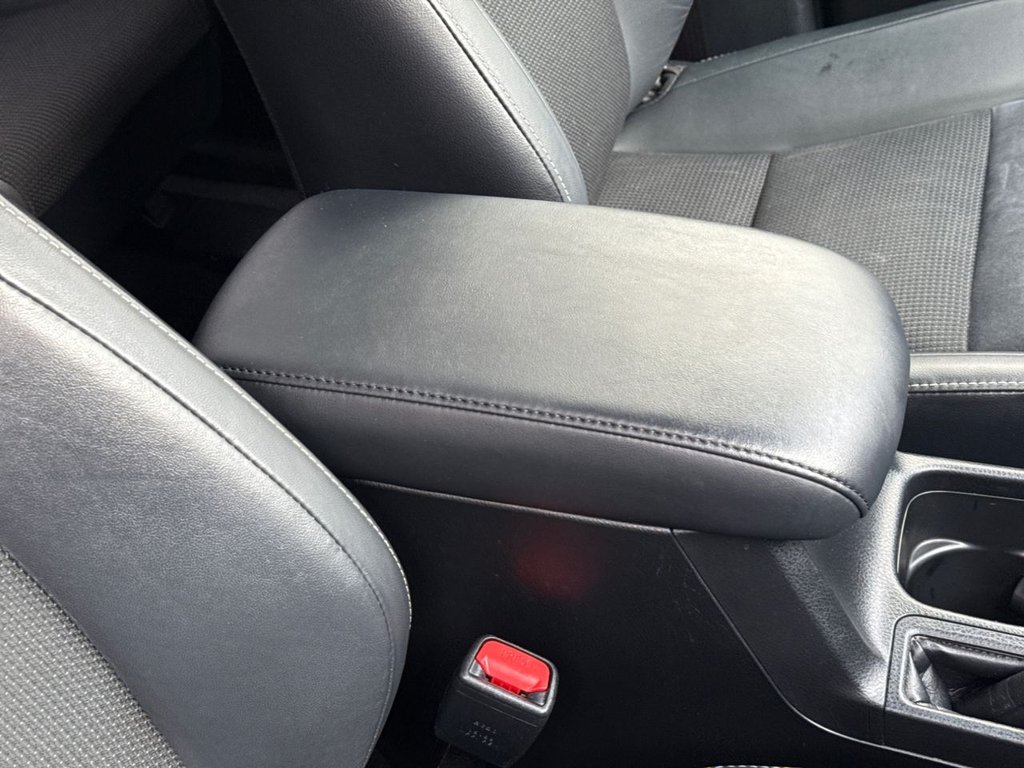 Used Toyota RAV4 2017 for sale - 77667695: Photo 28