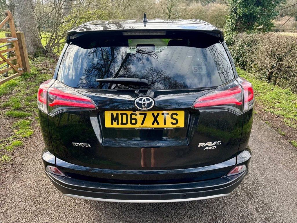 Used Toyota RAV4 2017 for sale - 77667695: Photo 6