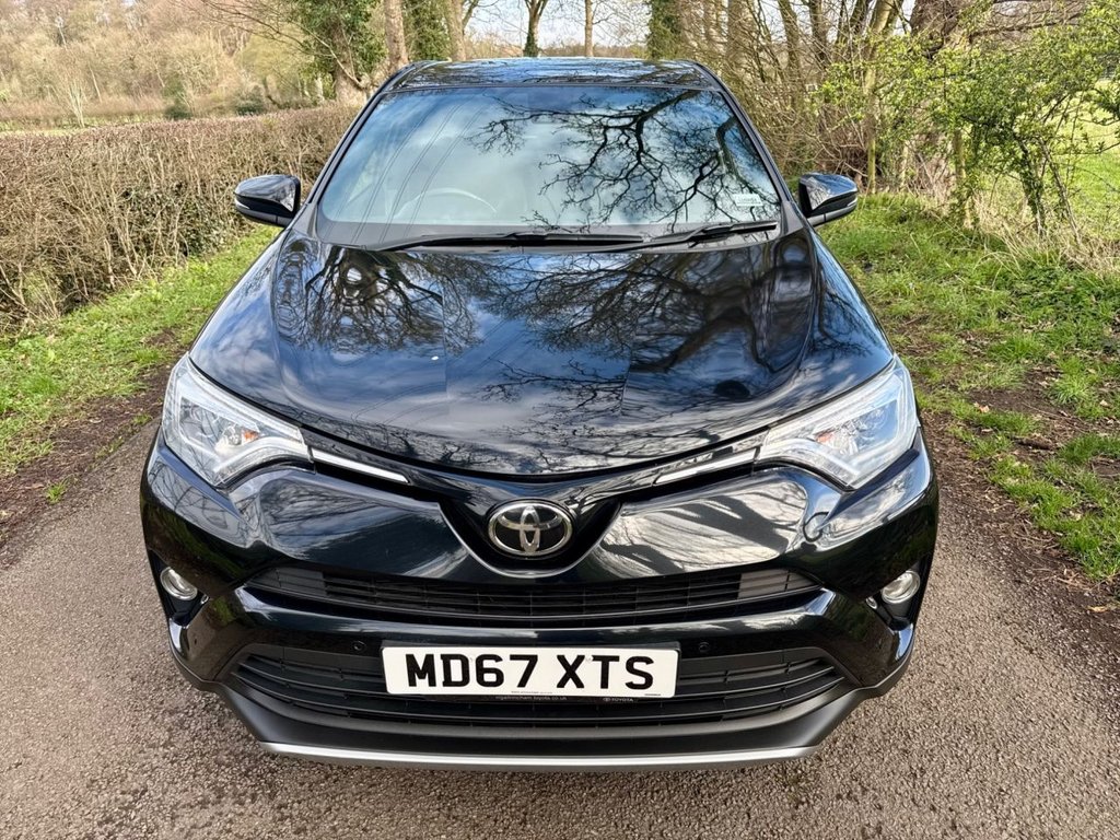 Used Toyota RAV4 2017 for sale - 77667695: Photo 7