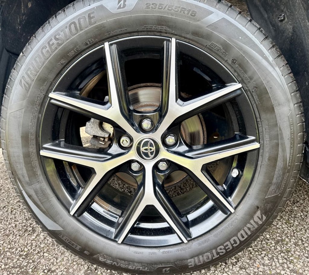 Used Toyota RAV4 2017 for sale - 77667695: Photo 8