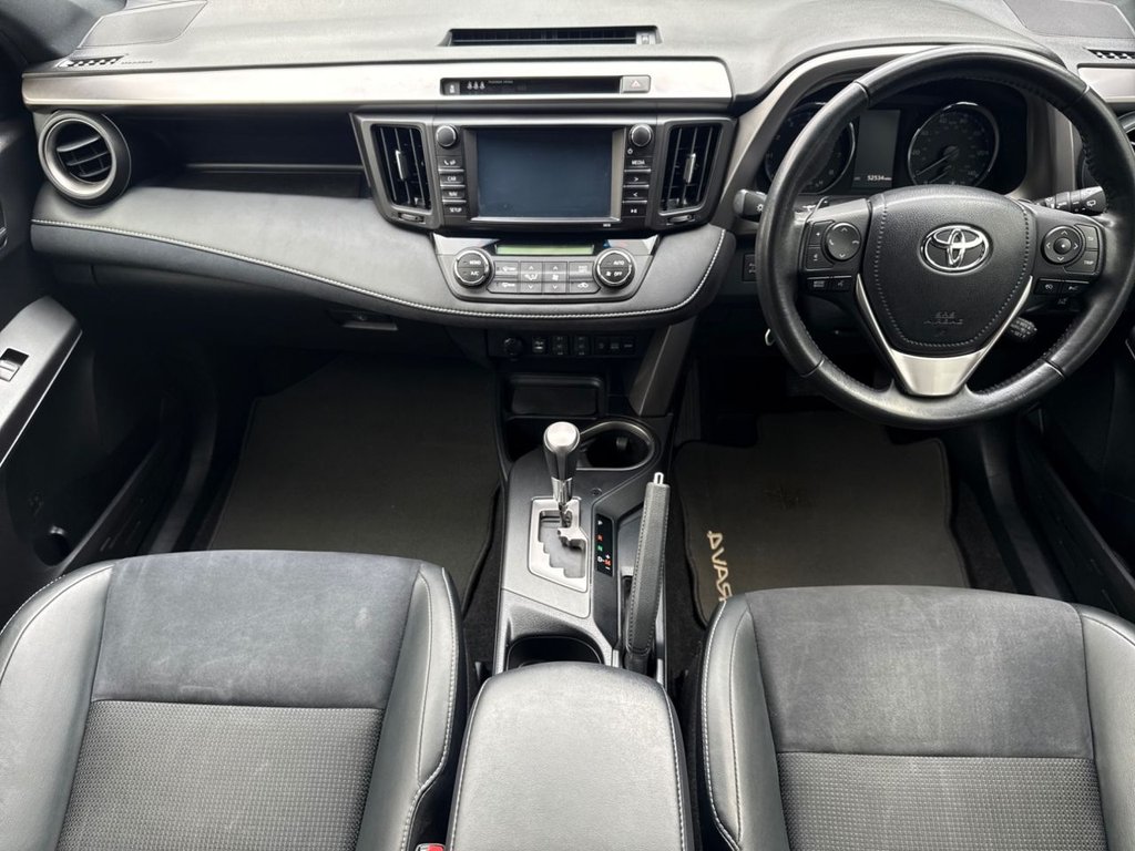Used Toyota RAV4 2017 for sale - 77667695: Photo 9