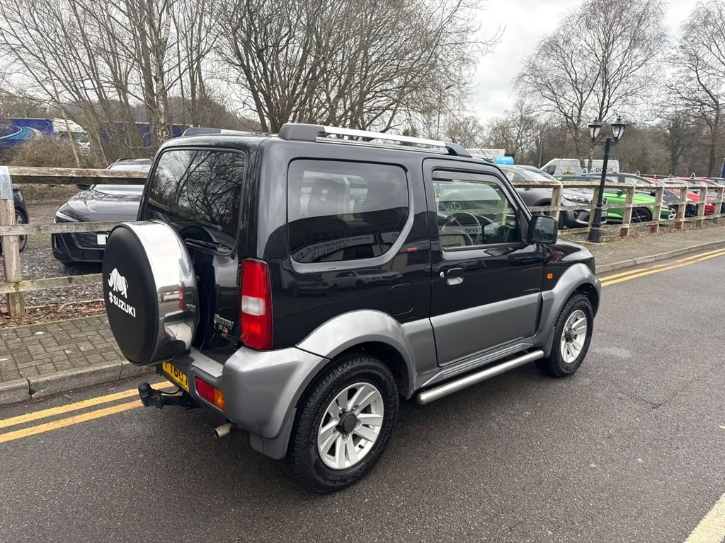Used Suzuki Jimny 2011 for sale - 77319575: Photo 4