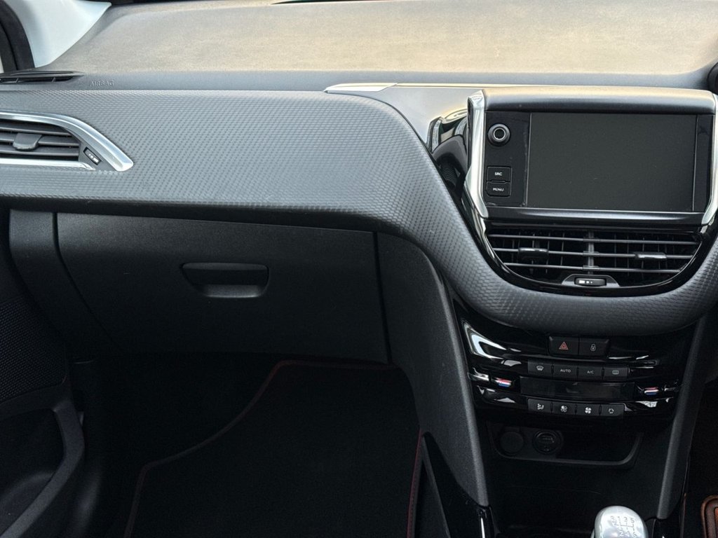 Used Peugeot 2008 2017 for sale - 77187969: Photo 12