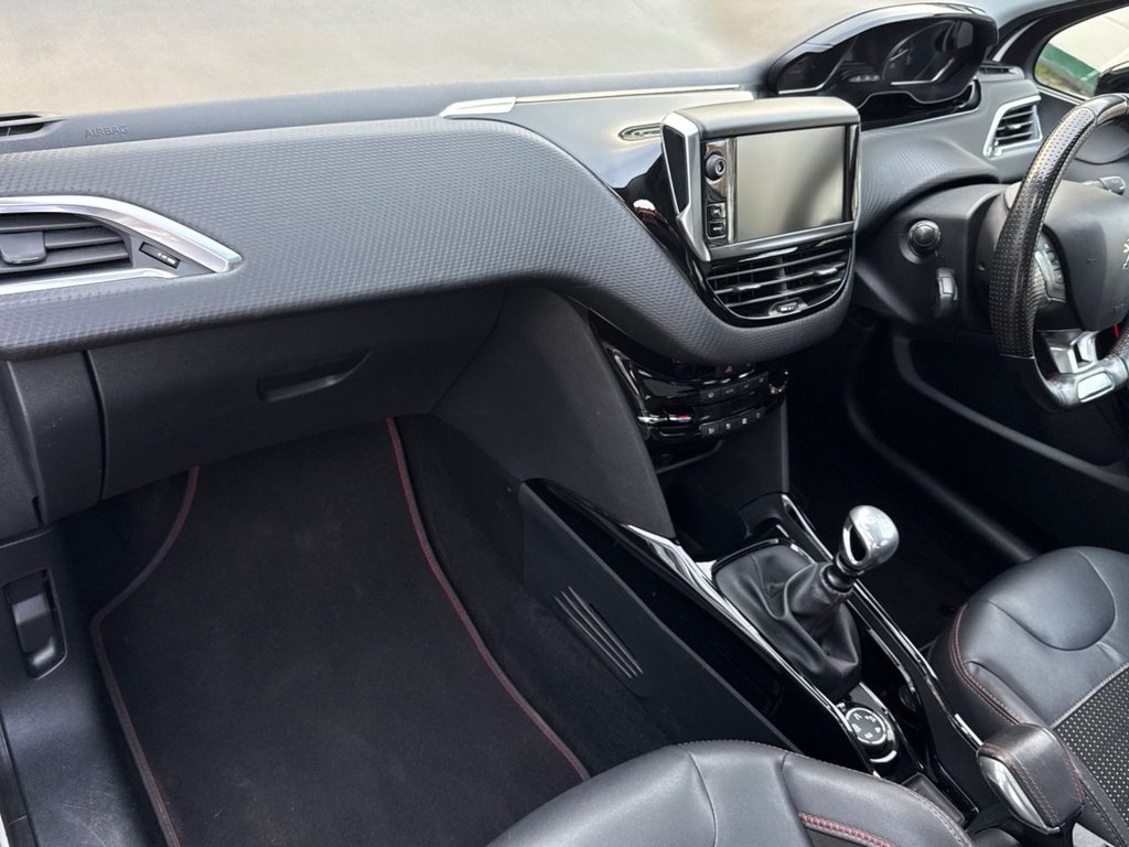 Used Peugeot 2008 2017 for sale - 77187969: Photo 16