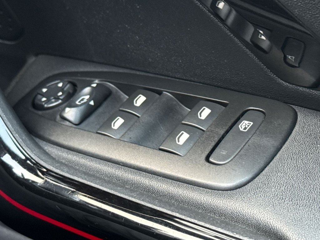 Used Peugeot 2008 2017 for sale - 77187969: Photo 25