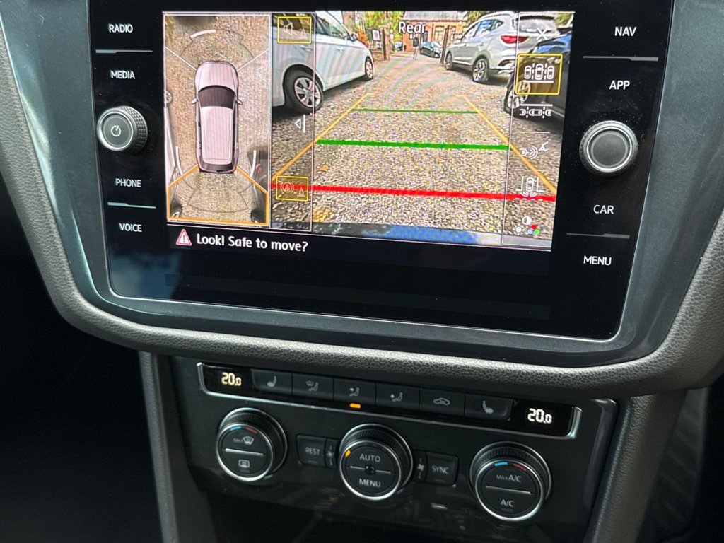 Used Volkswagen Tiguan 2019 for sale - 76867515: Photo 21