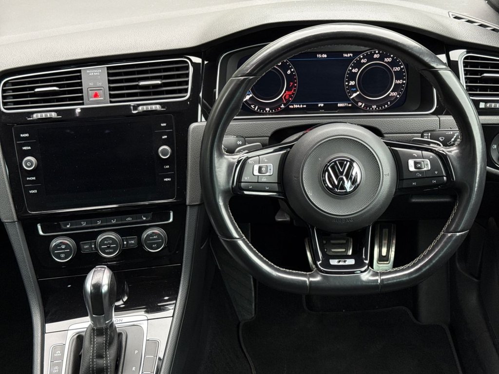 Used Volkswagen Golf 2017 for sale - 76621634: Photo 12
