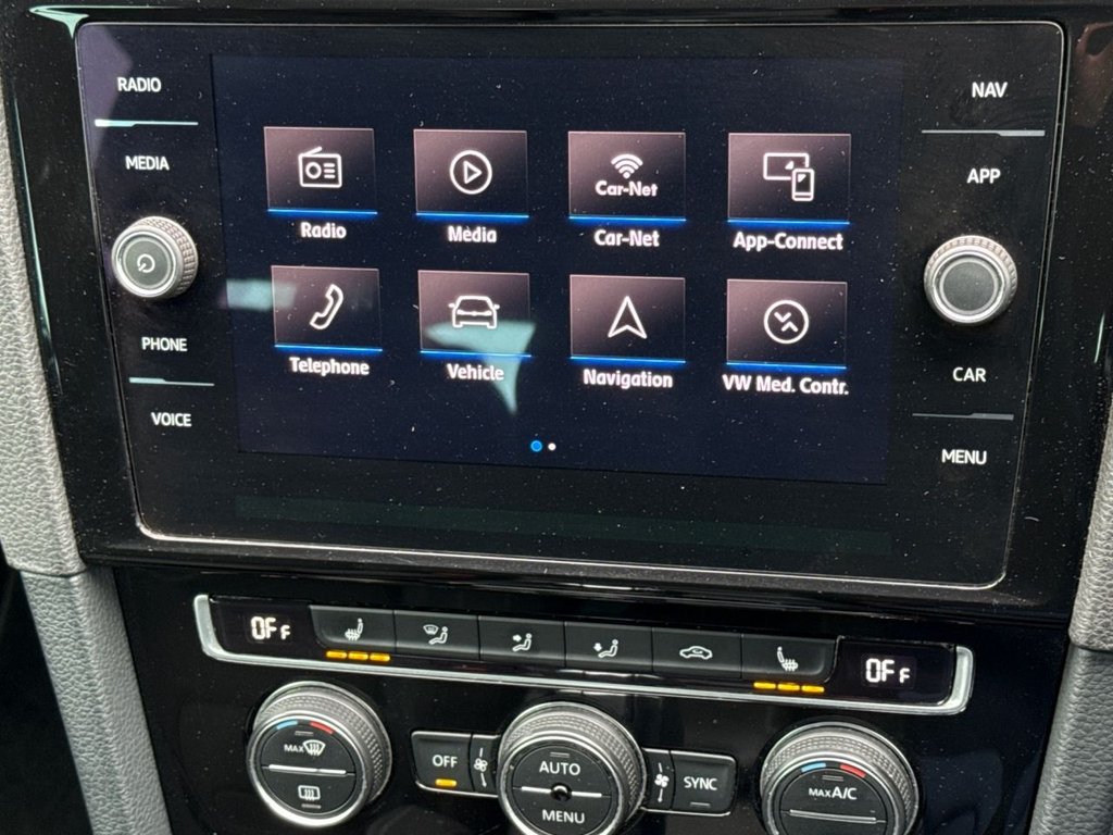 Used Volkswagen Golf 2017 for sale - 76621634: Photo 21