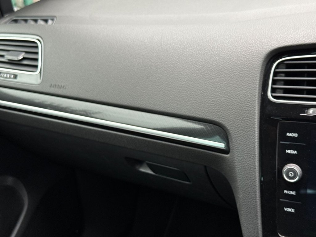 Used Volkswagen Golf 2017 for sale - 76621634: Photo 26