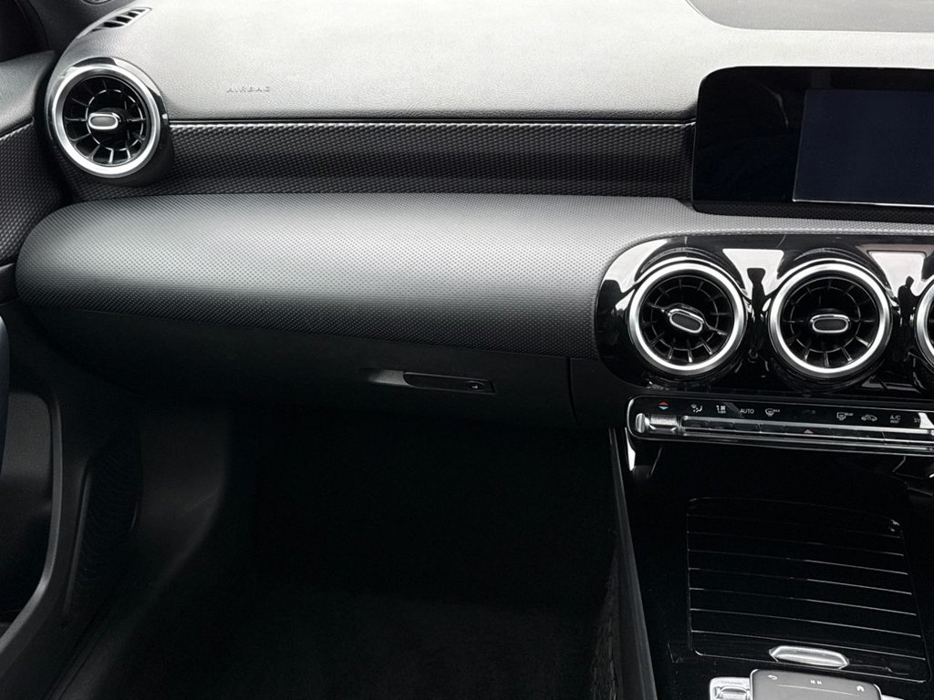 Used Mercedes-Benz A-Class 2019 for sale - 76621635: Photo 12