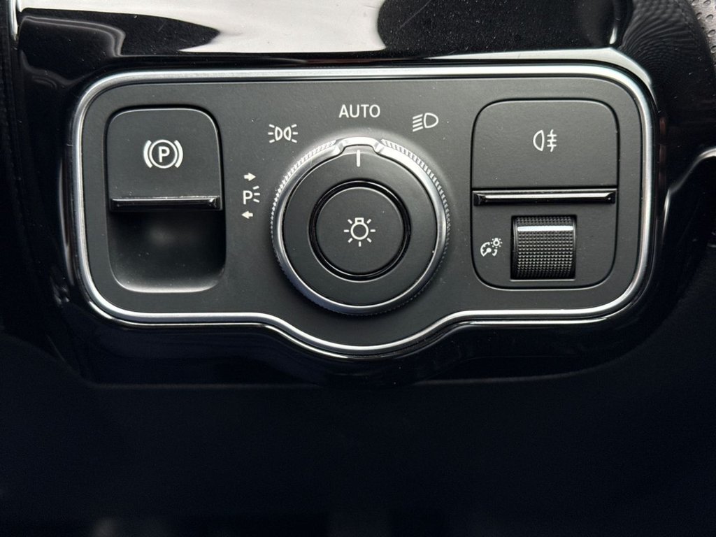 Used Mercedes-Benz A-Class 2019 for sale - 76621635: Photo 26