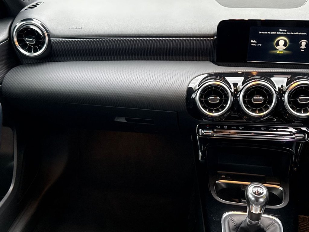 Used Mercedes-Benz A-Class 2019 for sale - 76621642: Photo 11