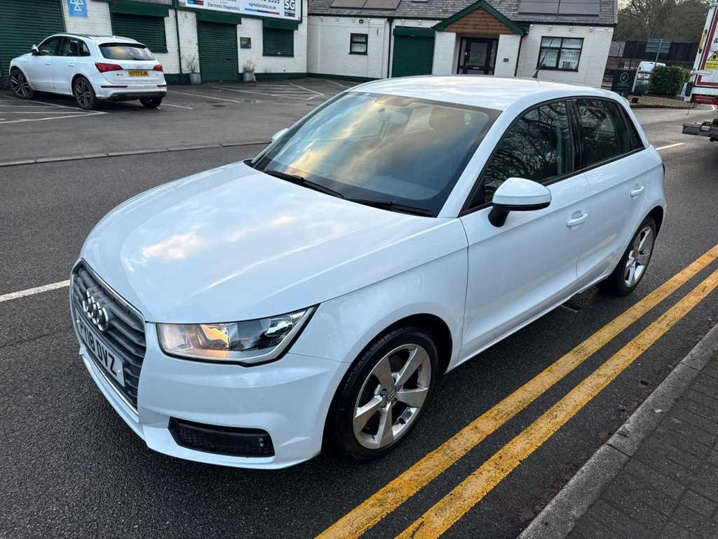 Used Audi A1 2018 for sale - 77236486: Photo 2