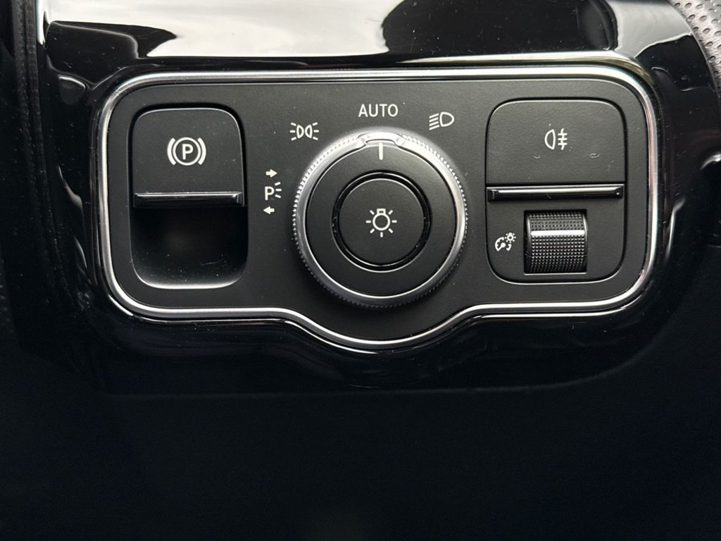 Used Mercedes-Benz A-Class 2021 for sale - 76621665: Photo 25