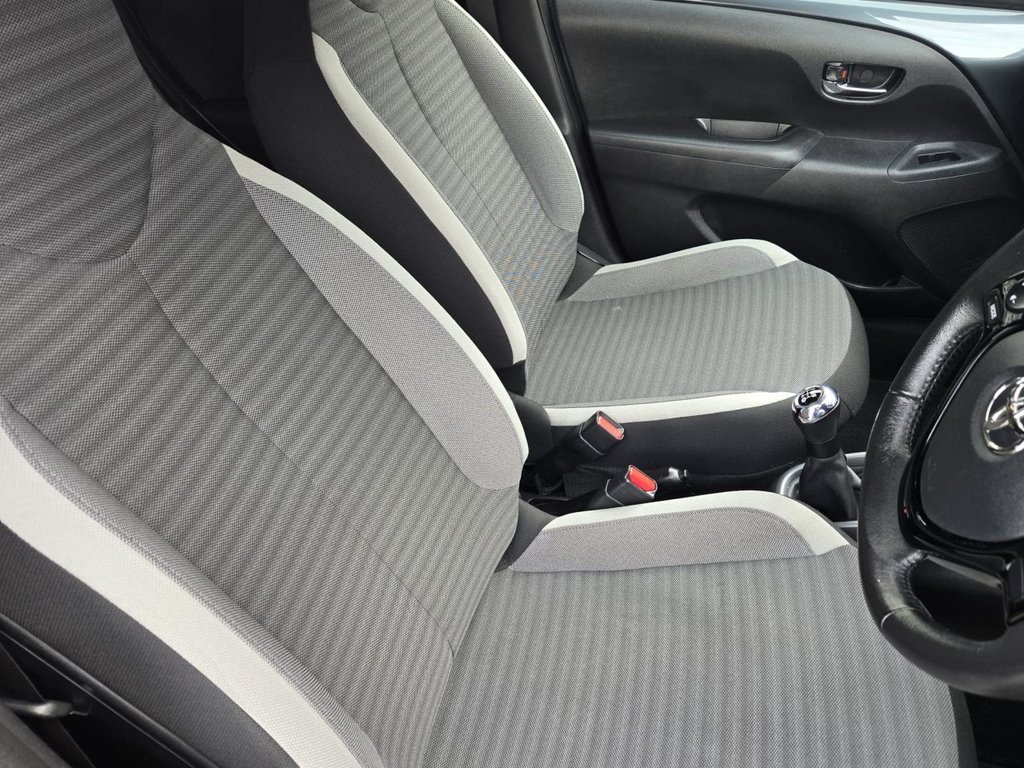 Used Toyota AYGO 2018 for sale - 77654595: Photo 8