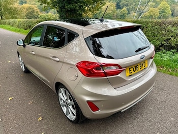 Used Ford Fiesta 2018 for sale - 76621661: Photo