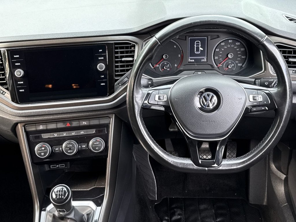 Used Volkswagen T-Roc 2019 for sale - 76621667: Photo 10