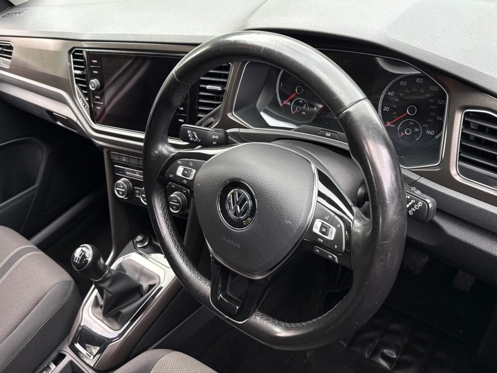 Used Volkswagen T-Roc 2019 for sale - 76621667: Photo 16