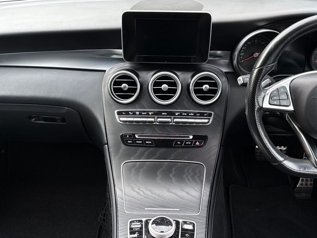 Used Mercedes-Benz GLC 2018 for sale - 76621659: Photo 11