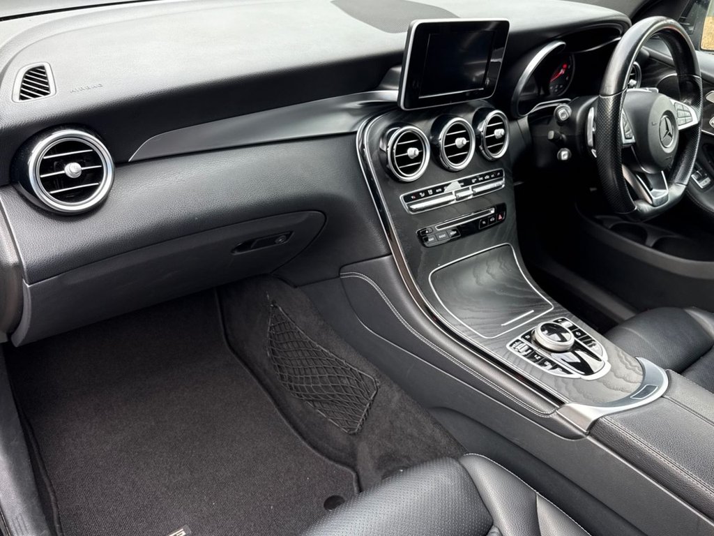 Used Mercedes-Benz GLC 2018 for sale - 76621659: Photo 16