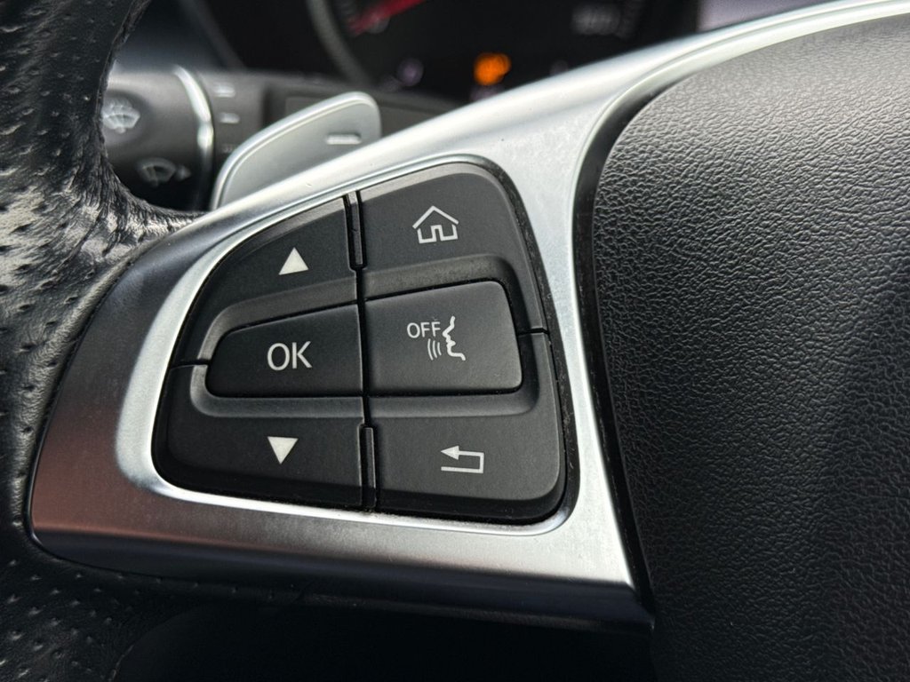 Used Mercedes-Benz GLC 2018 for sale - 76621659: Photo 27