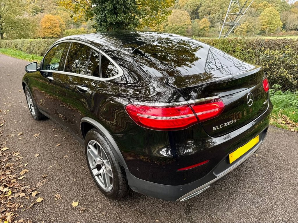 Used Mercedes-Benz GLC 2018 for sale - 76621659: Photo 3