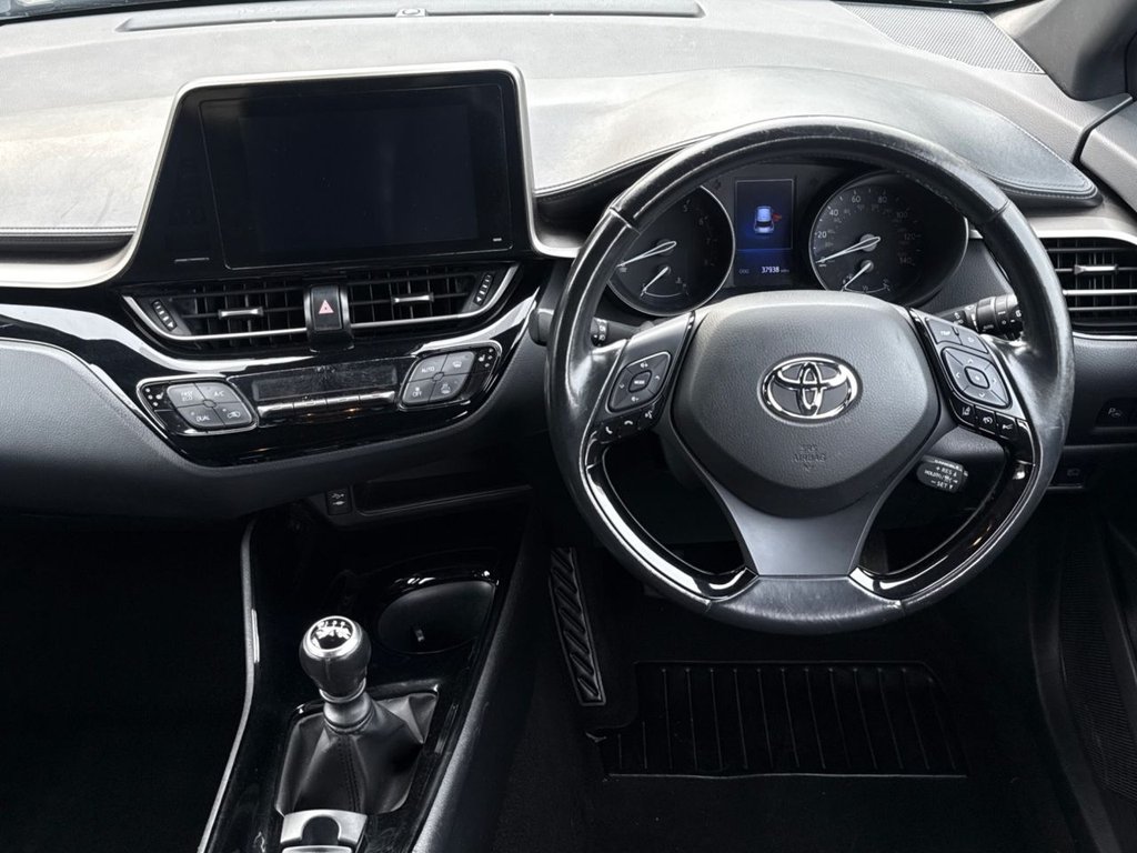Used Toyota C-HR 2018 for sale - 77485042: Photo 10