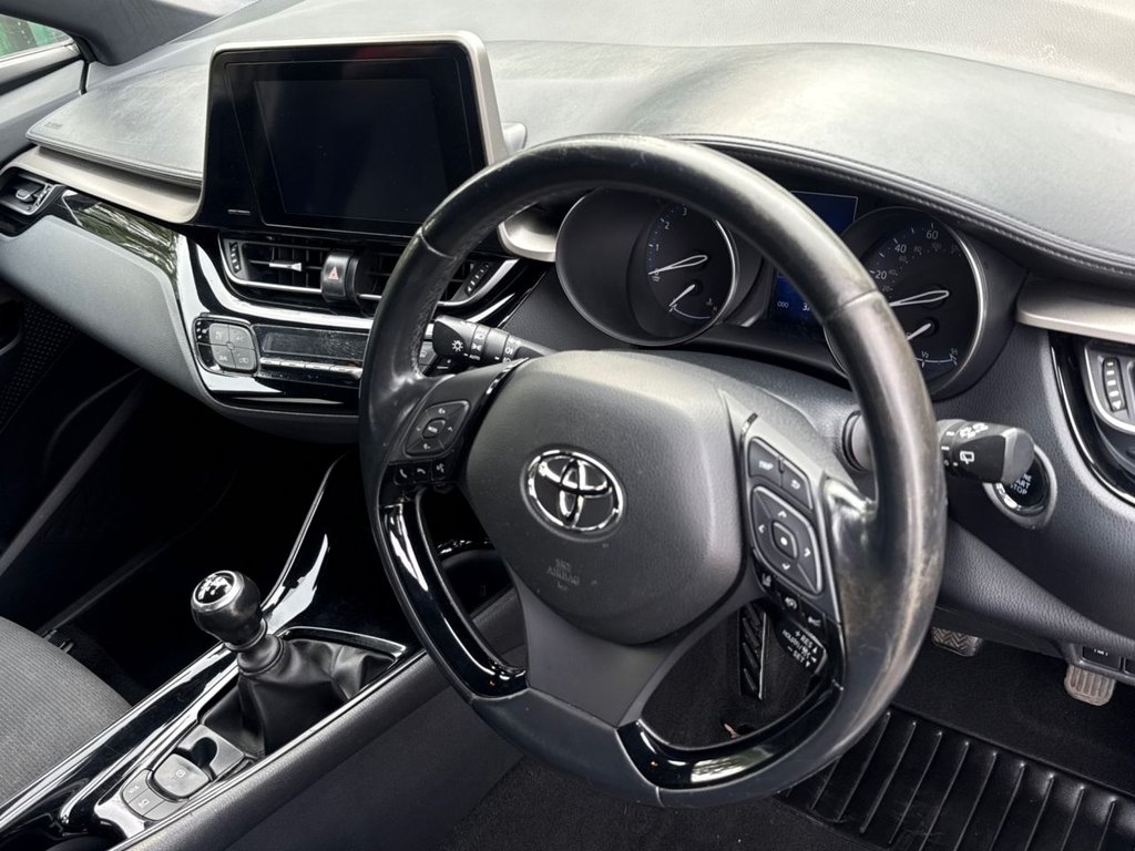 Used Toyota C-HR 2018 for sale - 77485042: Photo 22