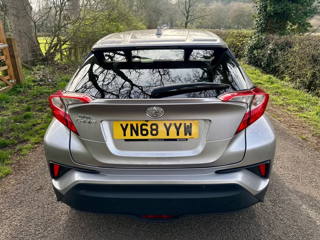 Used Toyota C-HR 2018 for sale - 77485042: Photo 6