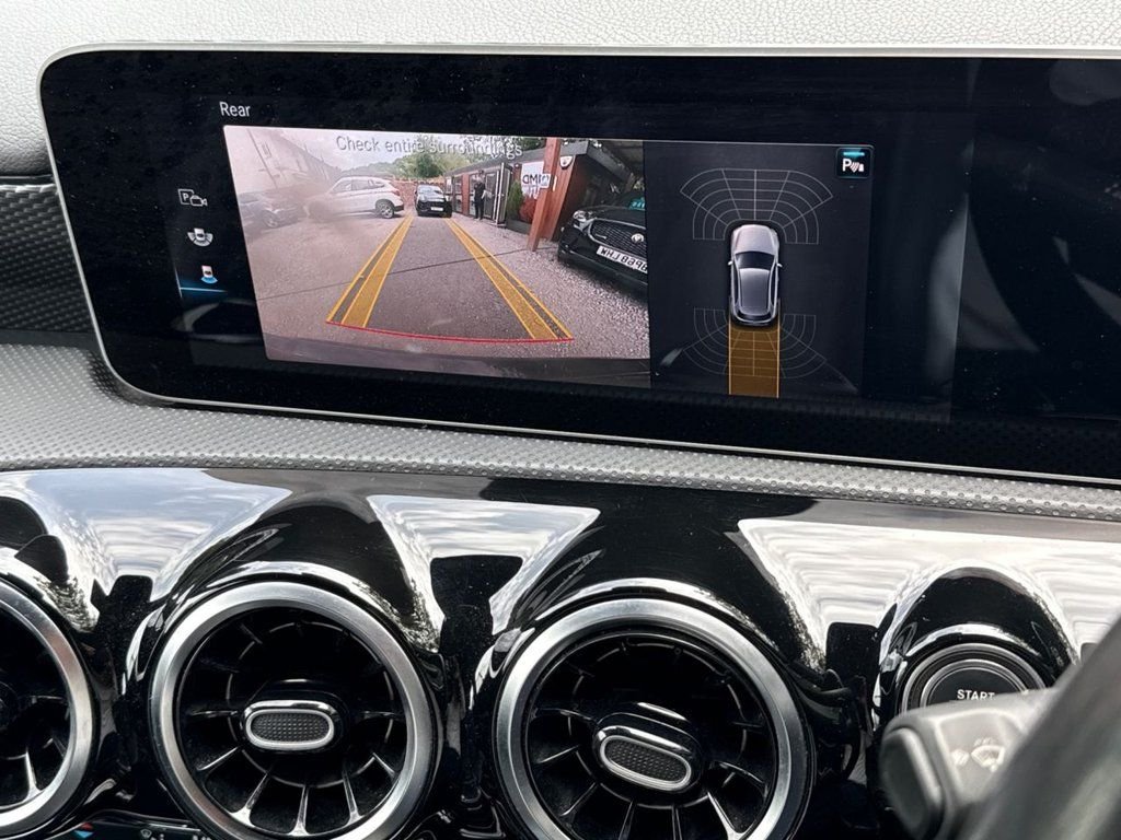 Used Mercedes-Benz A-Class 2018 for sale - 77642365: Photo 17