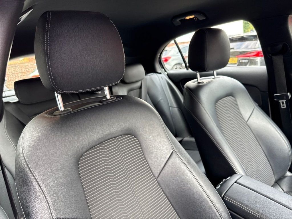 Used Mercedes-Benz A-Class 2018 for sale - 77642365: Photo 18