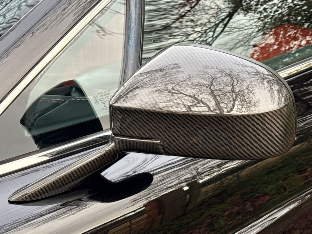 Used Aston Martin Vanquish 2013 for sale - 77507010: Photo 9