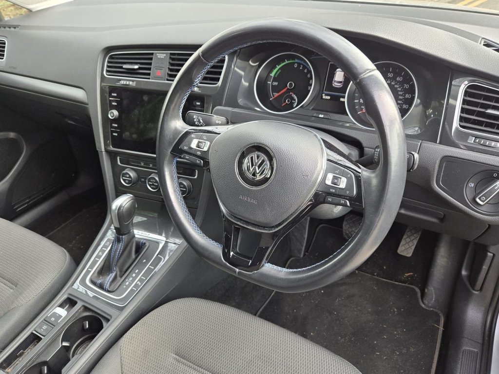 Used Volkswagen Golf 2020 for sale - 77967299: Photo 7