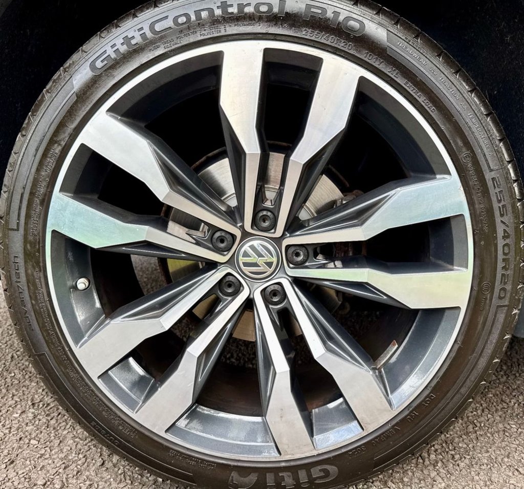 Used Volkswagen Tiguan 2019 for sale - 76621638: Photo 9