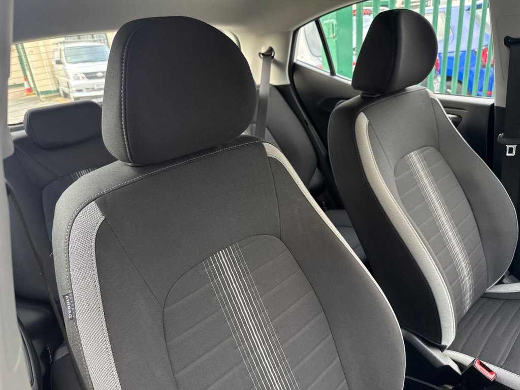 Used Hyundai i10 2020 for sale - 77608833: Photo 14