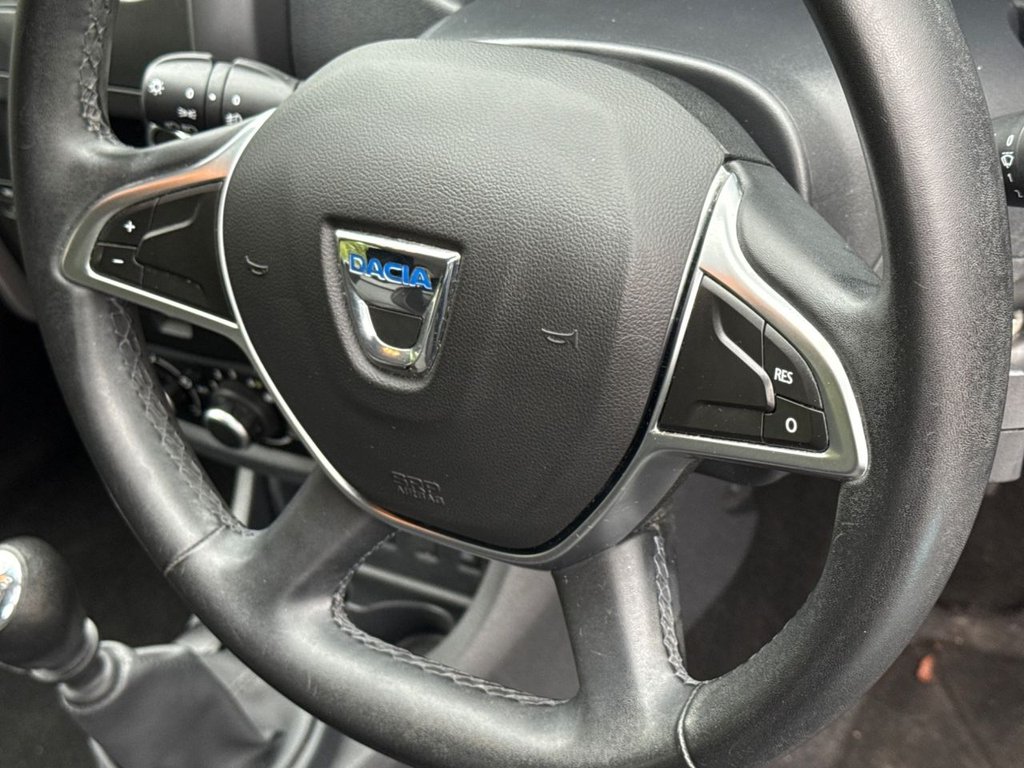 Used Dacia Duster 2018 for sale - 76621636: Photo 25