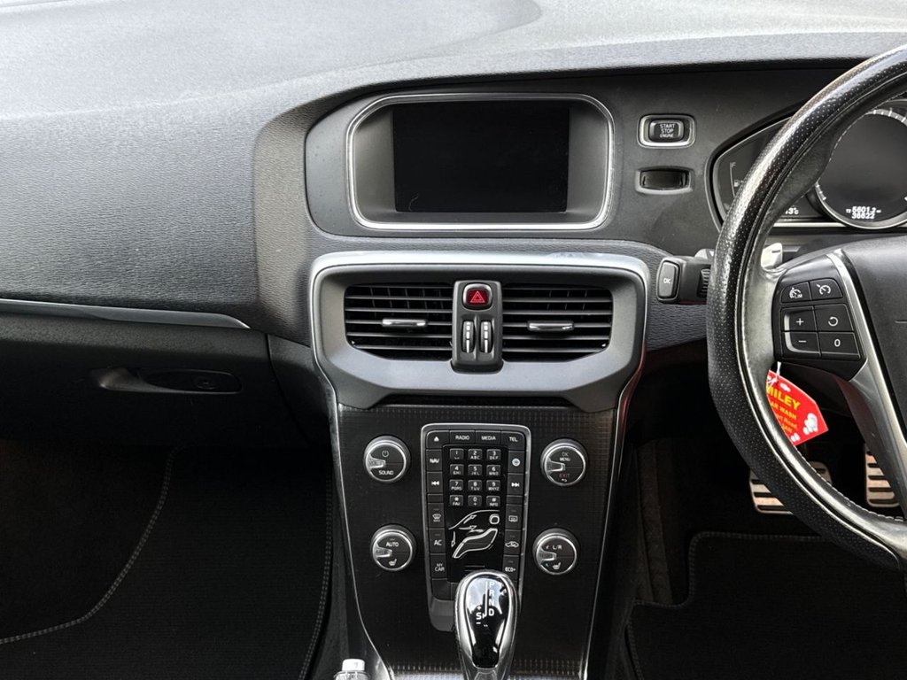 Used Volvo V40 2019 for sale - 76621663: Photo 10