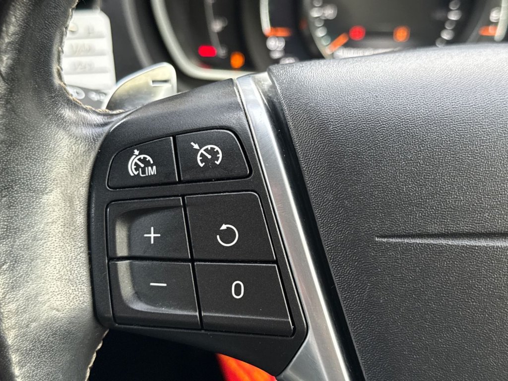 Used Volvo V40 2019 for sale - 76621663: Photo 22