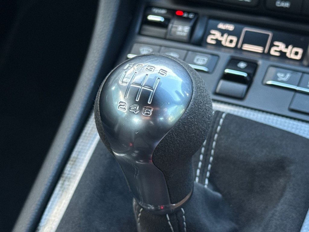 Used Porsche Cayman 2020 for sale - 77952457: Photo 21