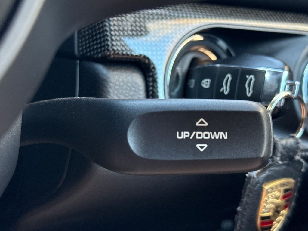 Used Porsche Cayman 2020 for sale - 77952457: Photo 33