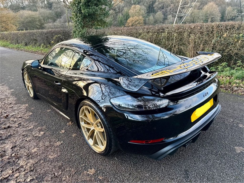 Used Porsche Cayman 2020 for sale - 77952457: Photo 6