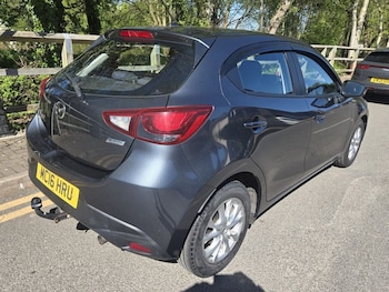 Used Mazda Mazda2 2016 for sale - 78445015: Photo