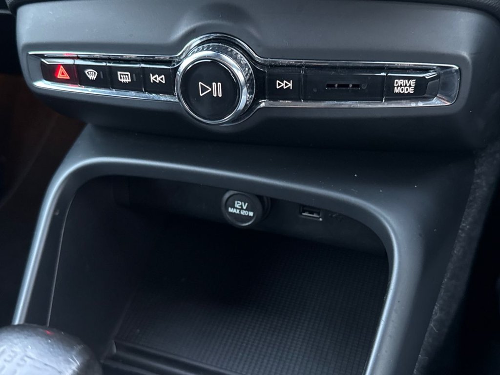 Used Volvo XC40 2019 for sale - 76621602: Photo 23