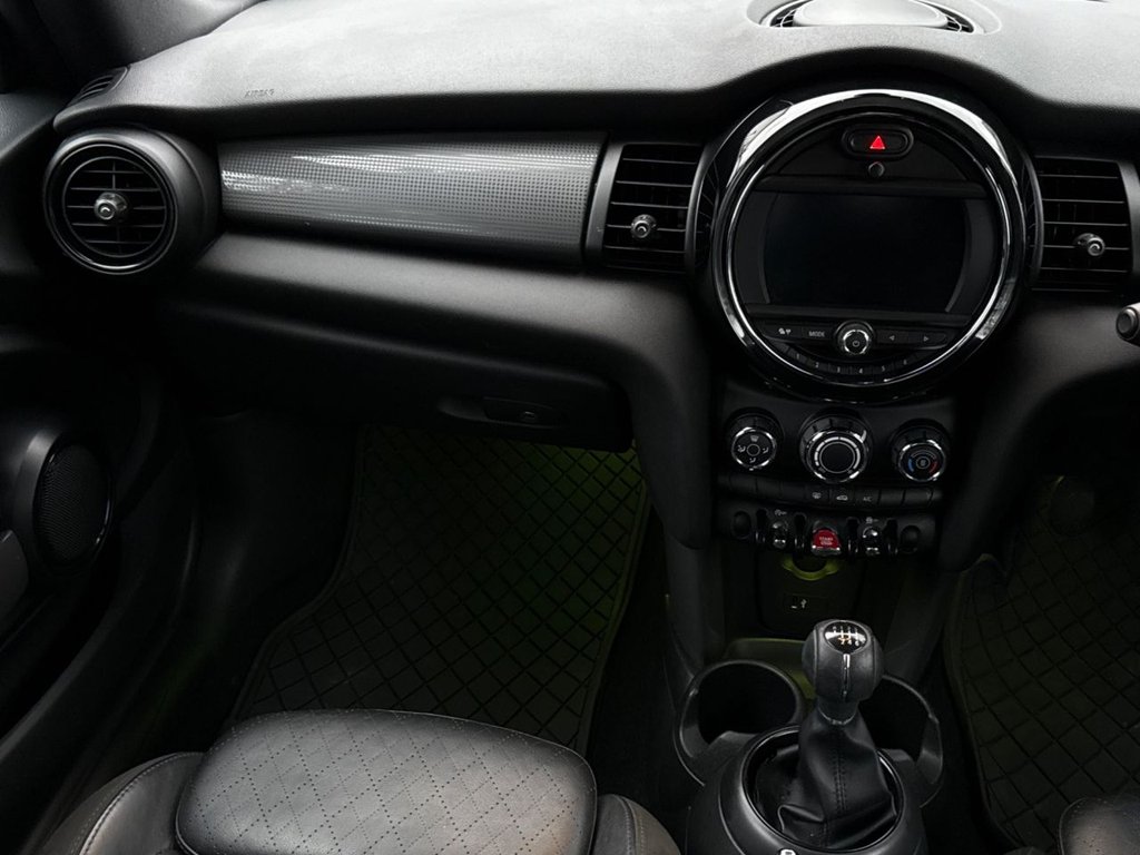 Used MINI Convertible 2018 for sale - 76655396: Photo 12