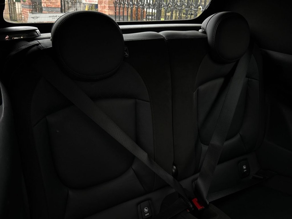 Used MINI Convertible 2018 for sale - 76655396: Photo 15