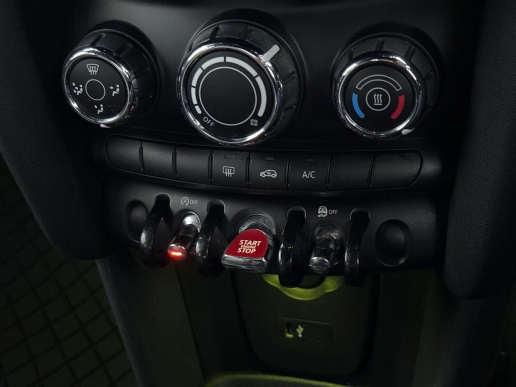 Used MINI Convertible 2018 for sale - 76655396: Photo 21