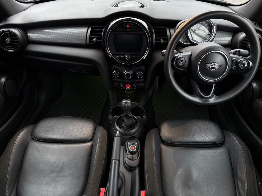 Used MINI Convertible 2018 for sale - 76655396: Photo 9